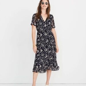 Madewell navy wrap ruffle dress large in drifting petals